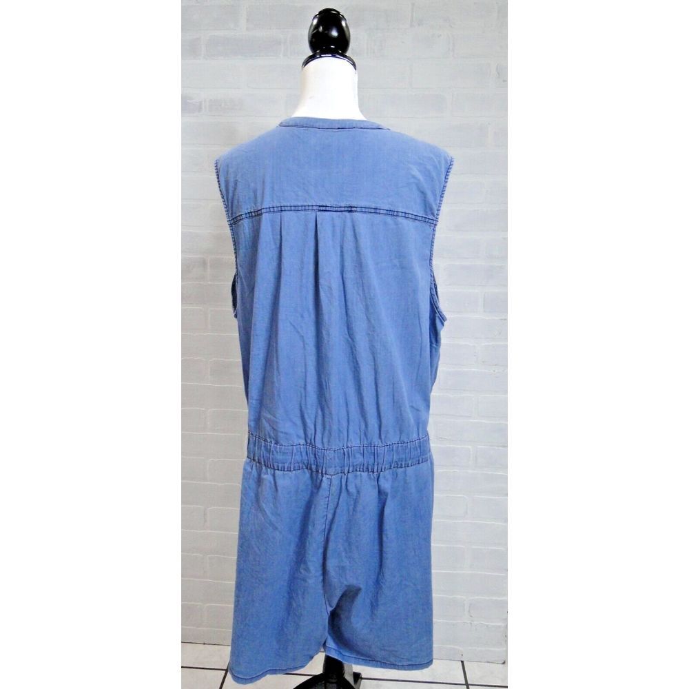TORRID Size 3‎ Denim Shorts Romper Sleeveless Drawstring Elastic Waist Pockets - Picture 3 of 5